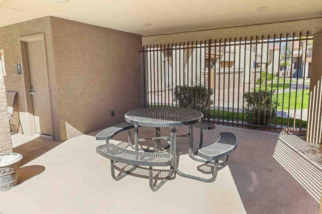 The Cool Cactus Condo With Pool And Jacuzzi Tempe Esterno foto